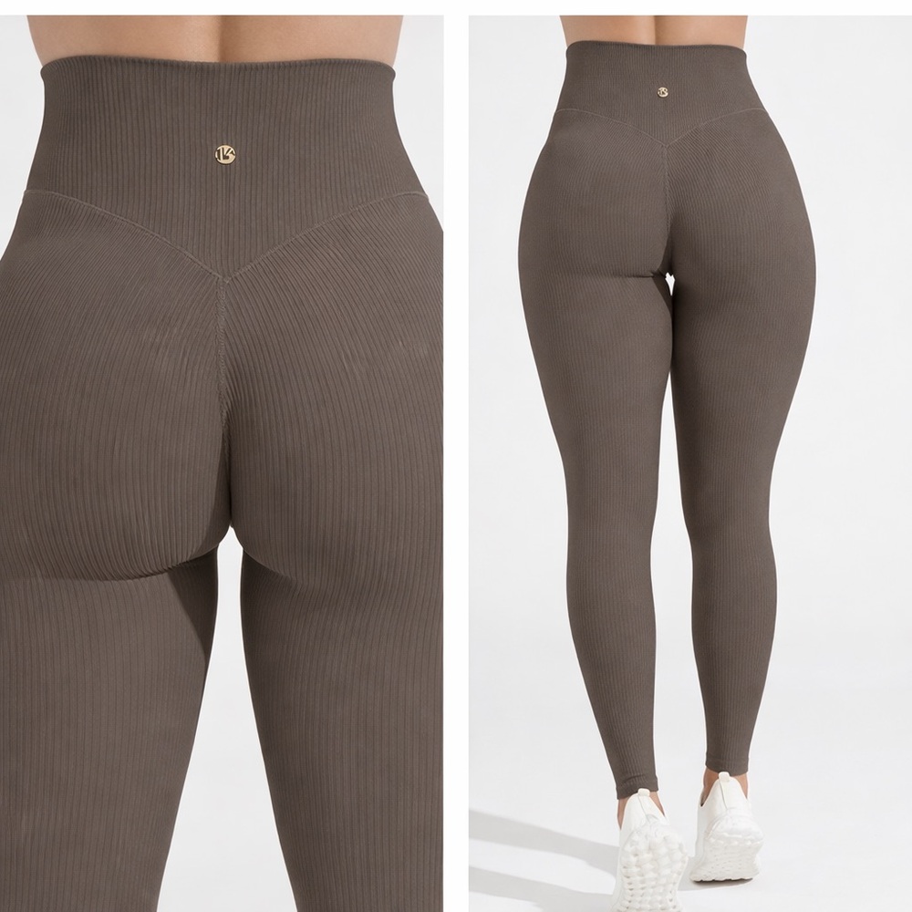Buffbunny Ribbed Leggings